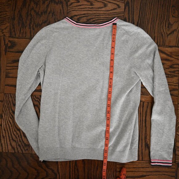 Boden V-Neck Sweater – Light Gray with Striped Trim – Small - Picture 8 of 11